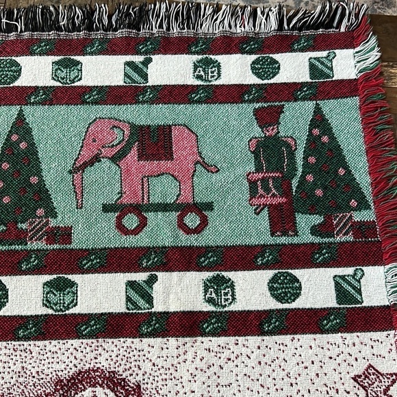 Manual Woodworkers Weavers 1993 Christmas Throw - Picture 9 of 9